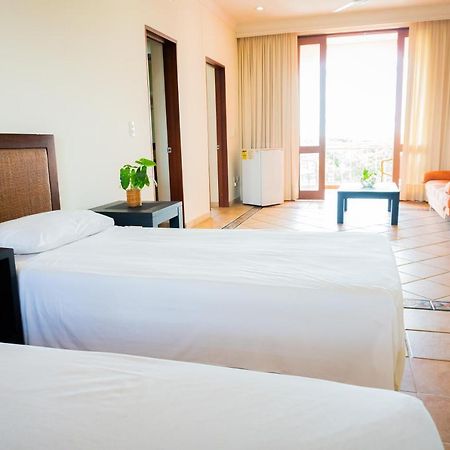 Hotel Penon Suites Girardot Exterior foto