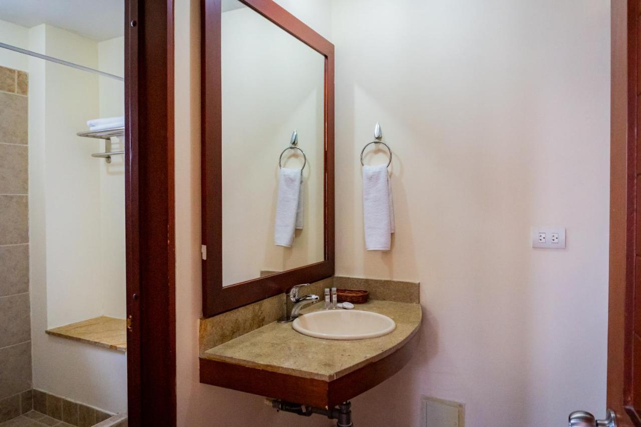 Hotel Penon Suites Girardot Exterior foto