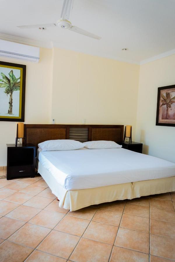 Hotel Penon Suites Girardot Exterior foto