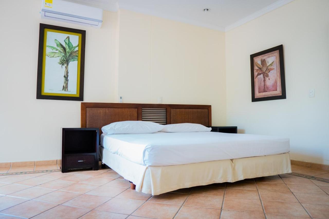 Hotel Penon Suites Girardot Exterior foto