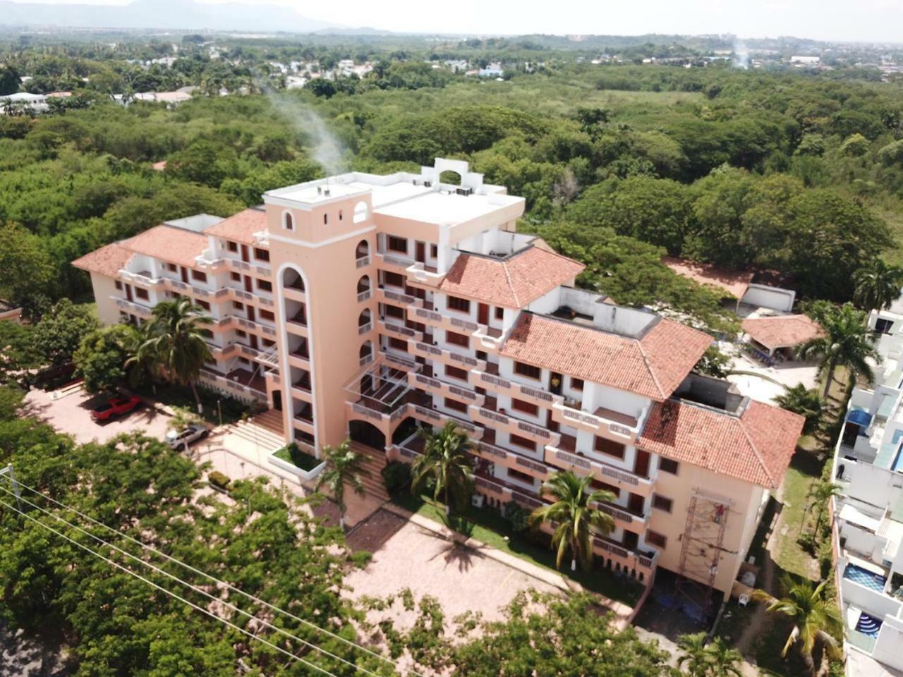 Hotel Penon Suites Girardot Exterior foto